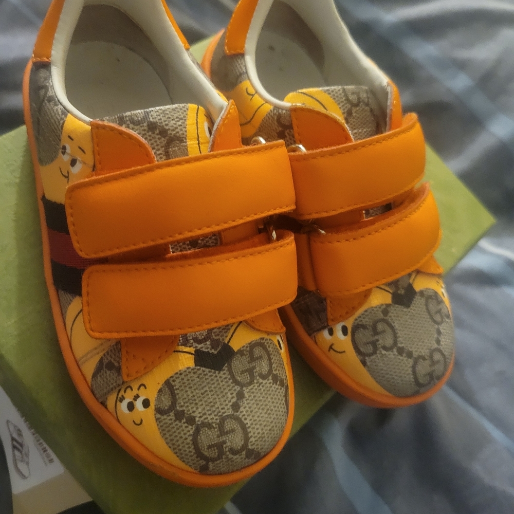 COPY - Toddler Gucci shoes